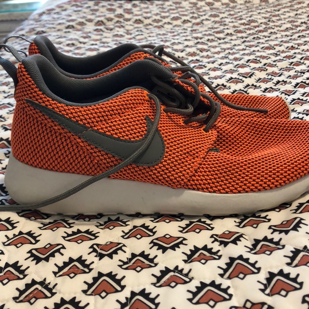 Nike Roches - Picture 3 of 3